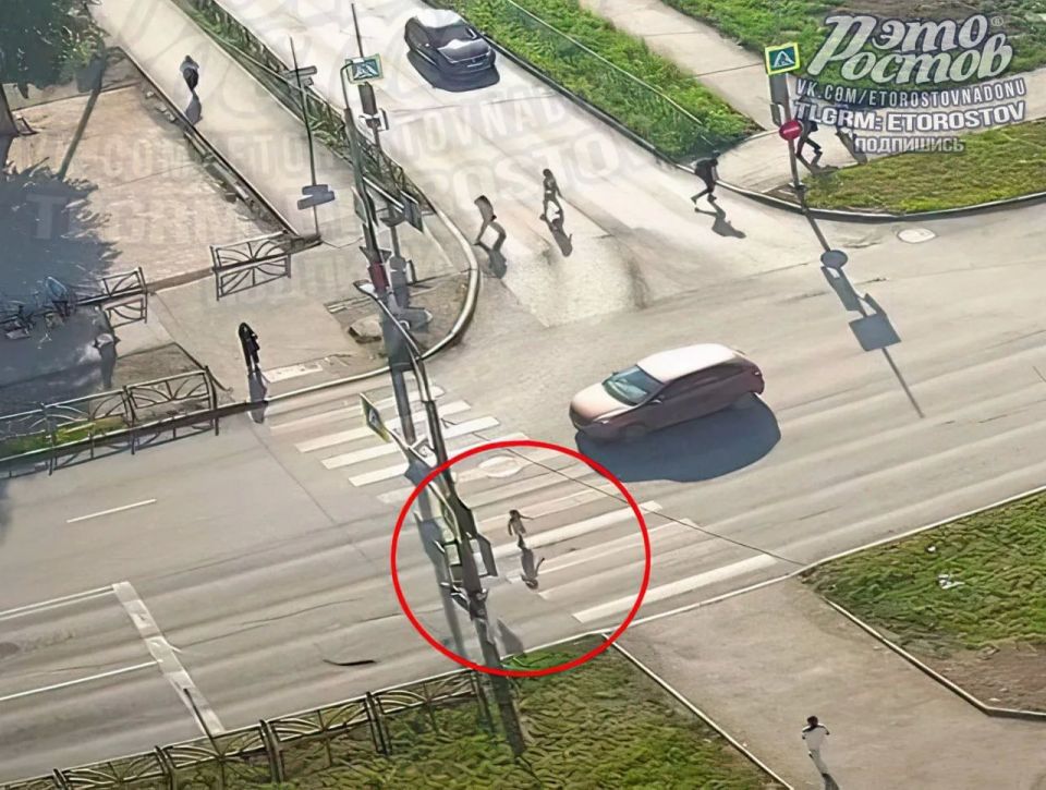 В Ростове трёхлетний мальчик сел в автобус и уехал в другой конец города в магазин, пока родители спали