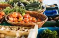 В Ростовской области обнаружили продукты без маркировки и грязную форму