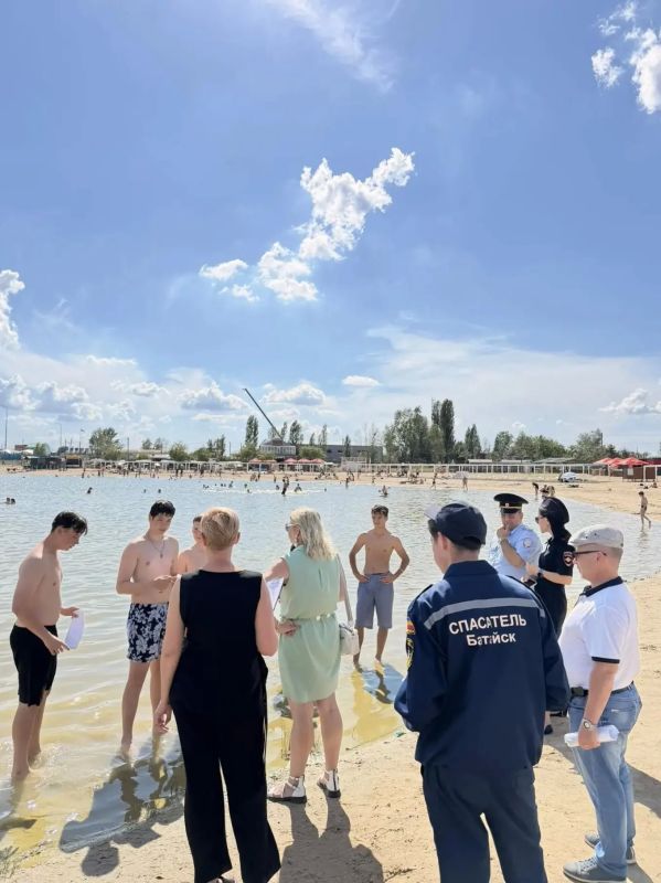 Транспортные полицейские Батайска провели профилактический рейд на водоемах