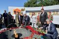 Депутаты донского парламента в Новочеркасске почтили память погибших в Великой Отечественной войне