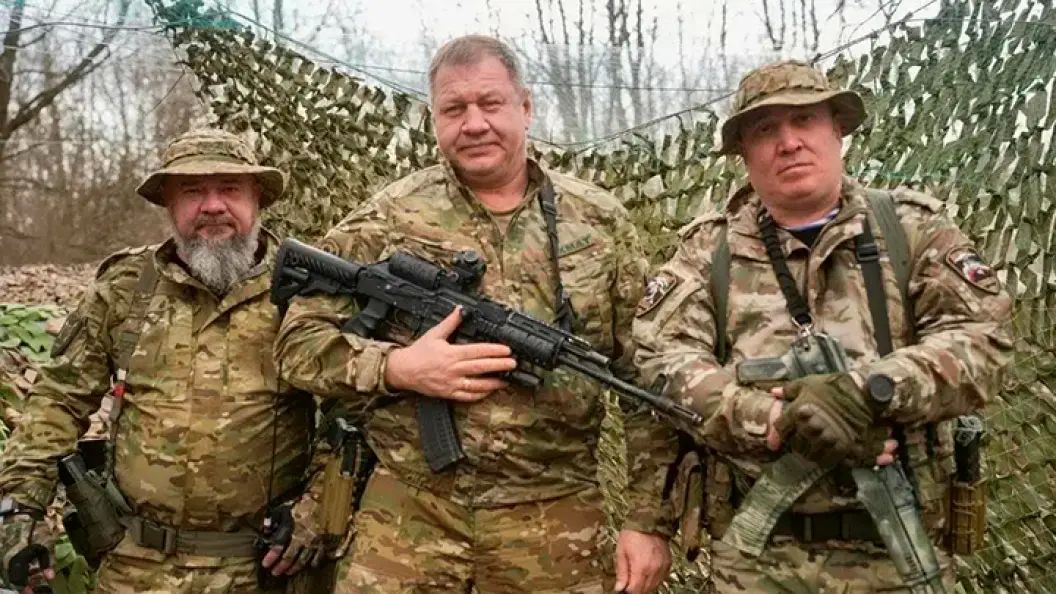 Беспилотники прилетают с тыла: Откровения командира "Ахмата" о "ждунах" с российскими паспортами и не только