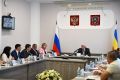 Депутаты Законодательного Собрания Ростовской области вместе с представителями правительства, муниципальных образований, природоохранных ведомств и экспертами обсудили вопрос ответственности за несанкционированные свалки