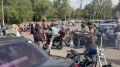 Красавицу-байкера Сонату хоронили под рёв мотоциклов Маленькая парковка перед крематорием около Северного кладбища в Ростове забита машинами и мотоциклами