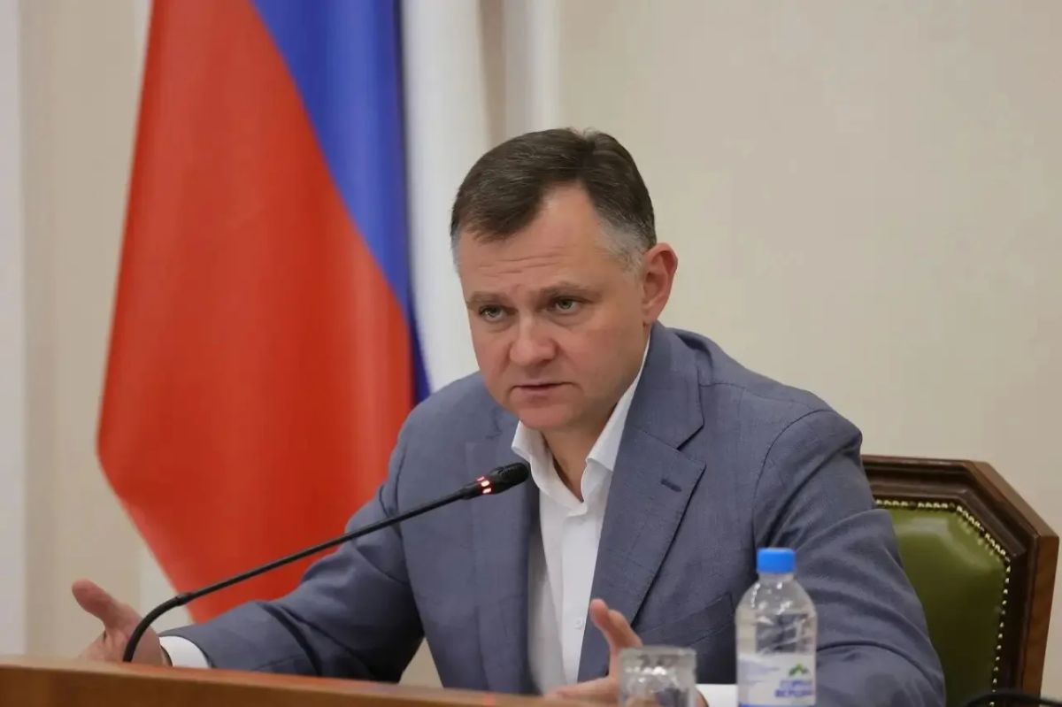 Юрий Слюсарь: На очередном штабе по благоустройству и утилизации ТКО обсуждали эффективность борьбы с «серыми» возчиками и финансирование закупки новых и реконструкции существующих контейнерных площадок