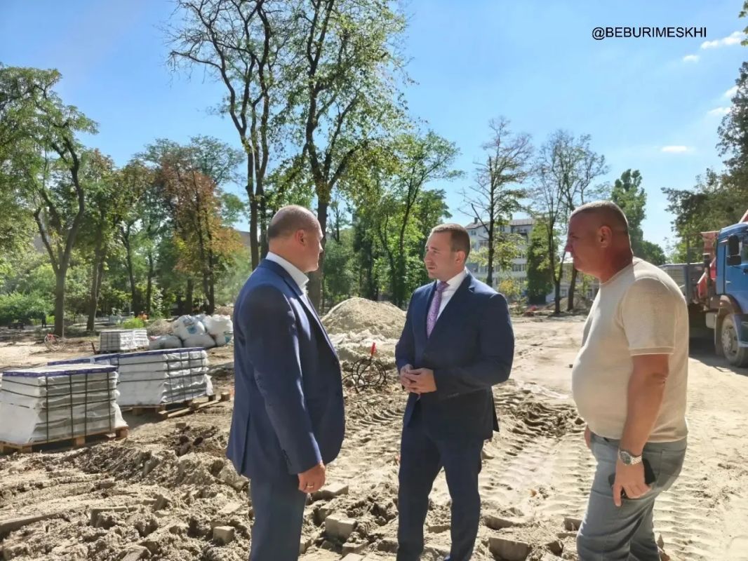 При благоустройстве сквера Строителей площадь плиточного покрытия сократят вдвое