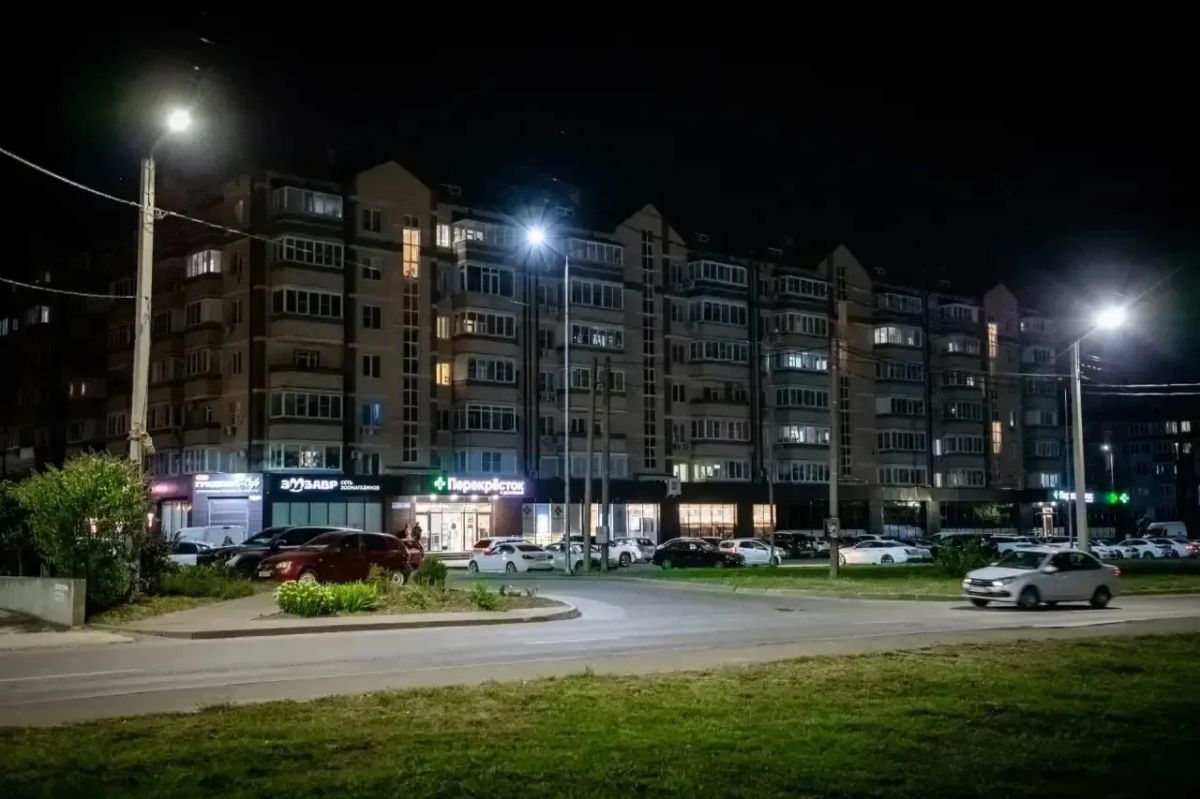На улице Батуринской установили освещение после жалобы местной жительницы