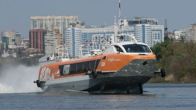Отменена часть рейсов скоростных судов «Валдай» между Ростовом и Азовом