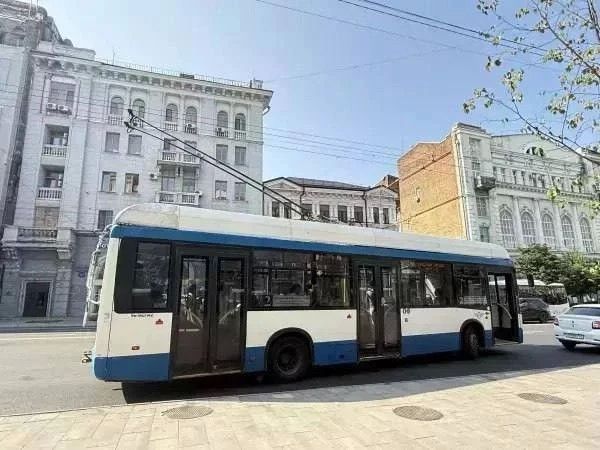 Троллейбус №22 «Привокзальная площадь — Александровка» снова вернулся на маршрут