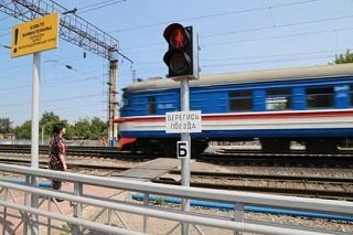 В Ростове пассажирский поезд насмерть сбил двух 21-летних студентов