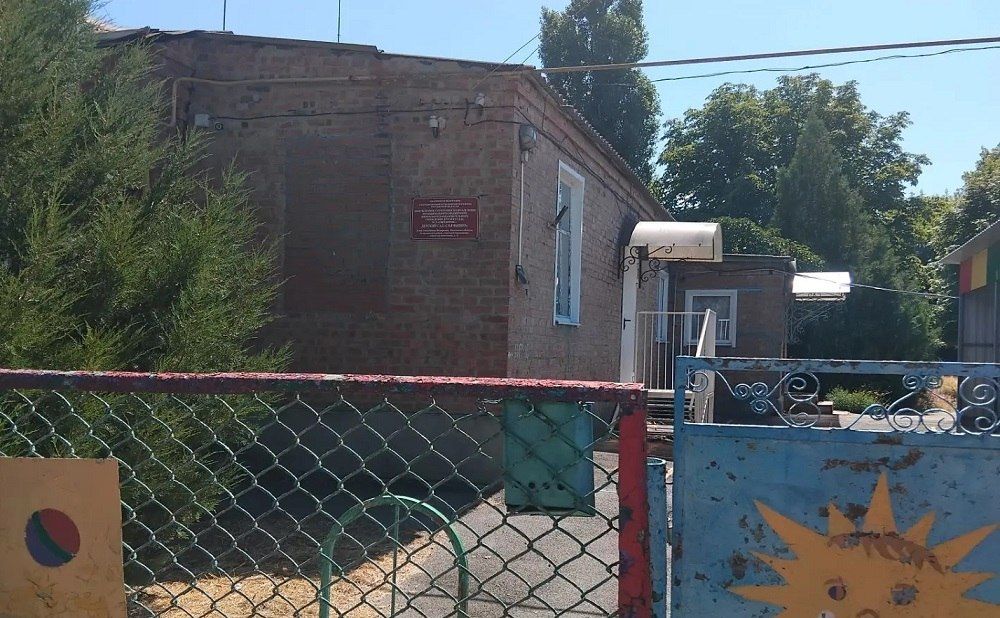 В Ростовской области выставили на продажу заброшенный детский сад