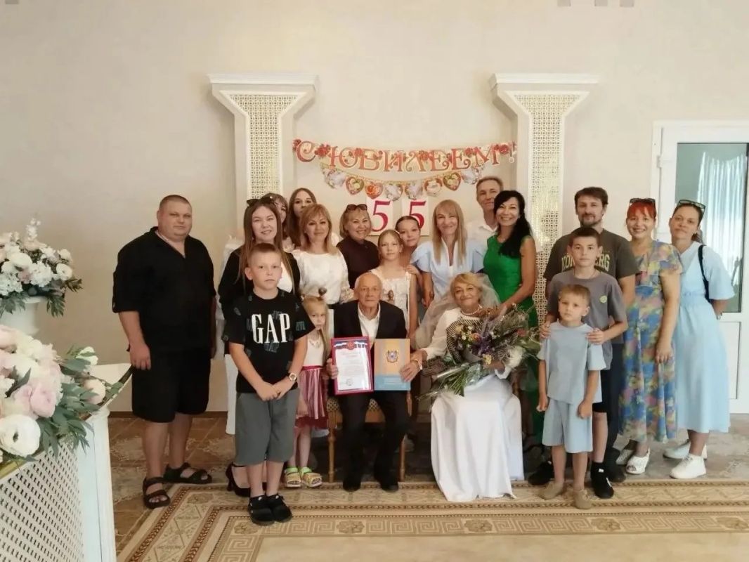 Изумрудная свадьба: супруги Шмидт из Тарасовского района отметили 55 лет совместной жизни