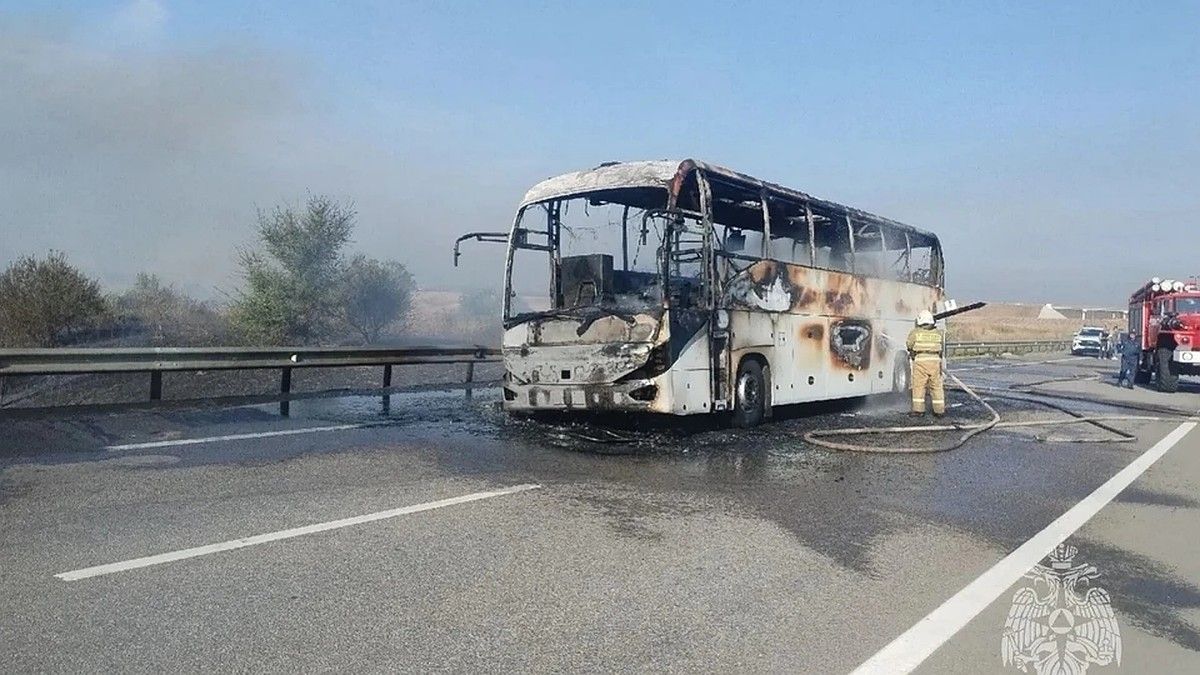 Три человека погибли в результате ДТП с автобусом под Ростовом