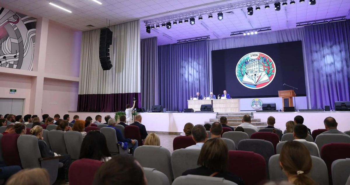 Пострадавшим от БПЛА жителям МКД в Пролетарском районе окажут всестороннюю помощь