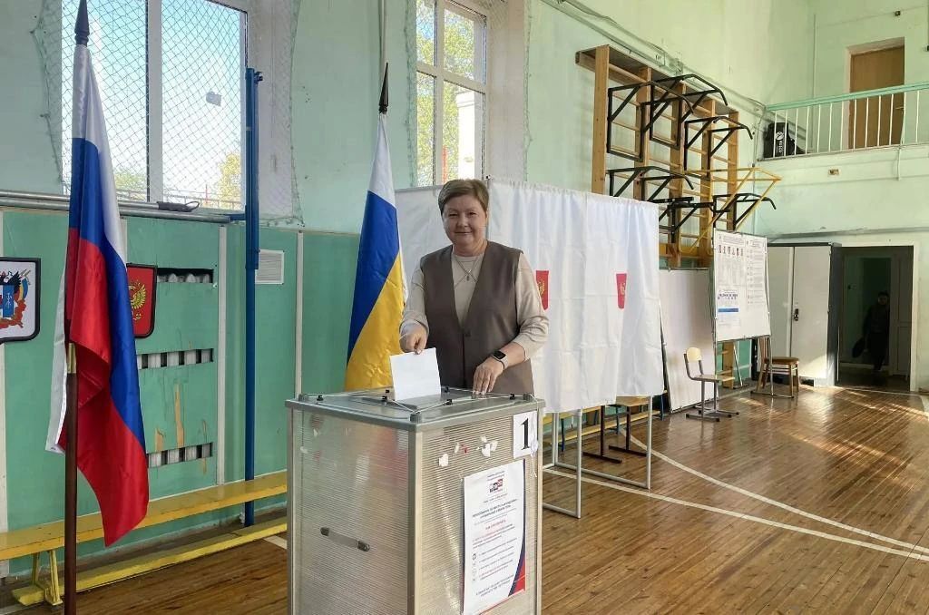 Донские парламентарии проголосовали на выборах депутатов Государственной Думы