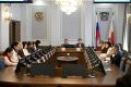 Больше чем квадратные метры: Донские парламентарии обсудили комплексную поддержку выпускников детских домов