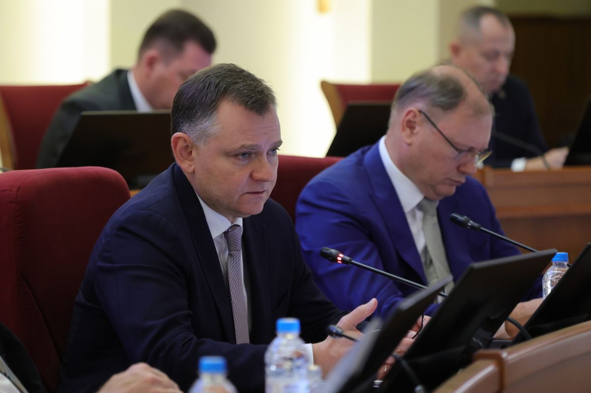 Юрий Слюсарь поручил завершить инвентаризацию бесхозяйных ГТС и решить проблему с тарифами на орошение