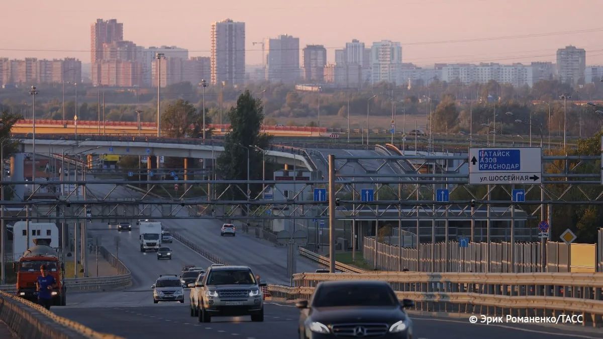 Батайск, Артем и Екатеринбург возглавили рейтинг городов по росту среднедушевого дохода, который увеличился на 21% к аналогичному периоду прошлого года, говорится в исследовании Финансового университета при правительстве РФ