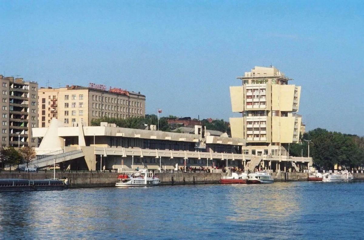 #ДушаРостова. 1979 год. Речной вокзал и гостиница «Якорь»