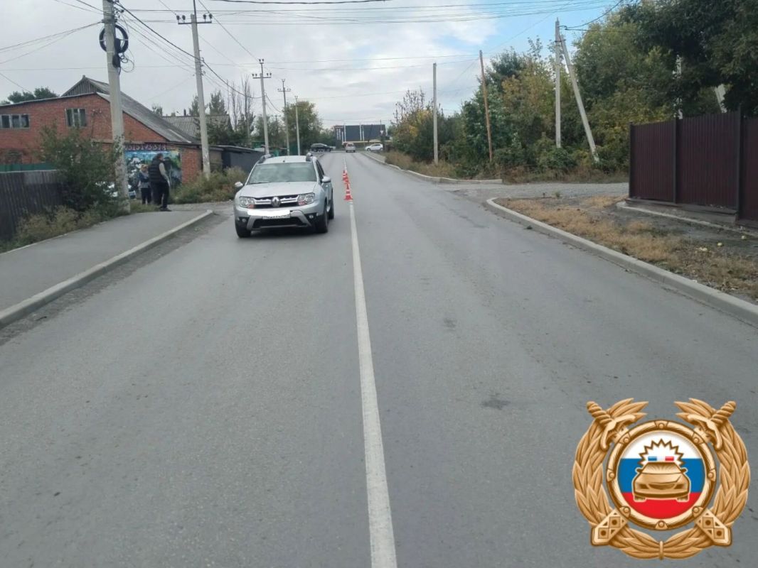 В Новошахтинске автомобиль сбил 14-летнего подростка