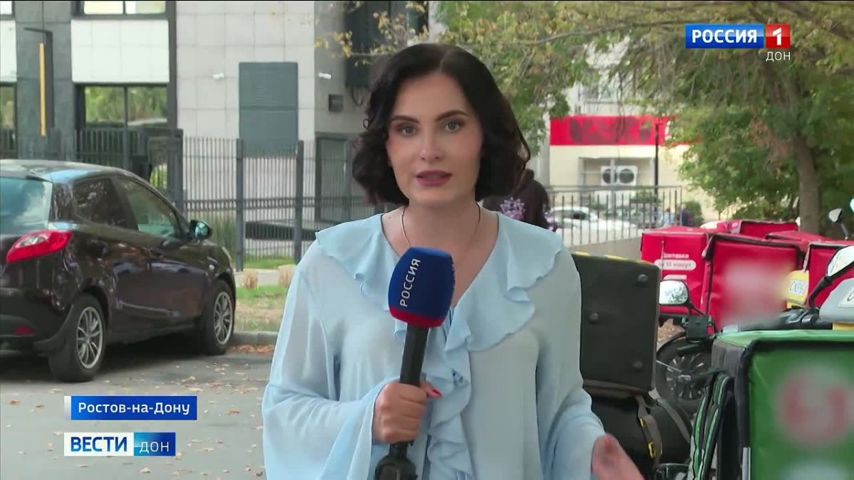 Жители одного из ЖК на Западном в Ростове пожаловались на стихийное скопление скутеров рядом с домом