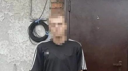 В Шахтах задержан подозреваемый в краже золотых украшений и денег