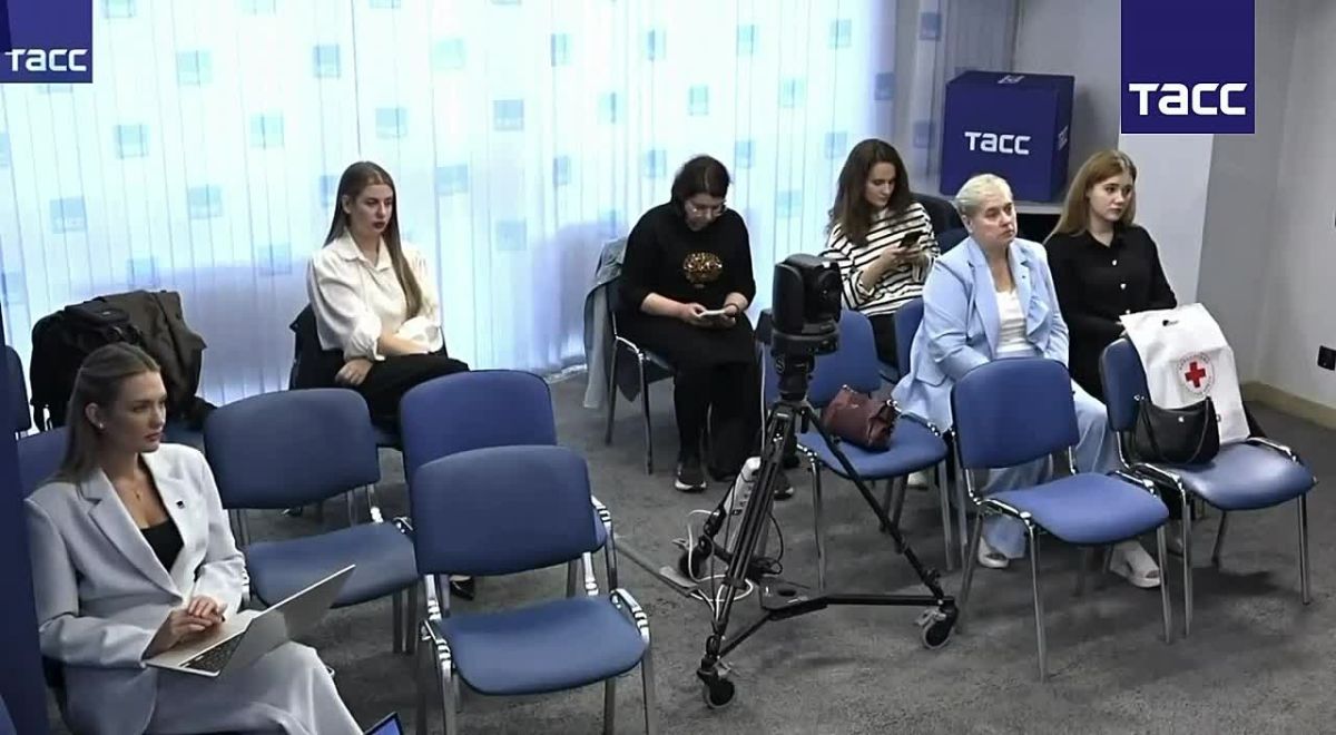 Российский Красный Крест открыл в Ростове-на-Дону новый мультиформатный центр, он обеспечит не только помощь нуждающимся, но и создан как обучающая площадка для соцработников