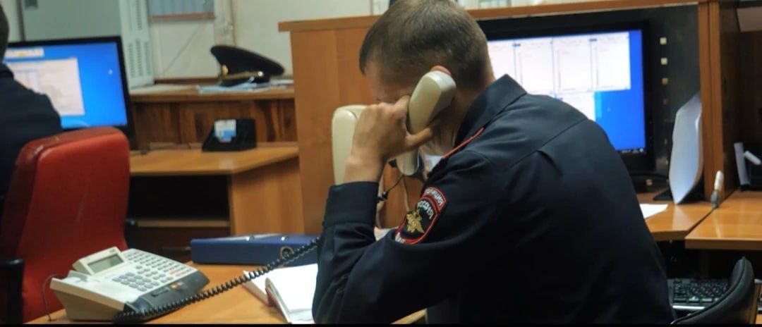 В Шахтах доверчивая женщина потеряла свои сбережения после случайного знакомства