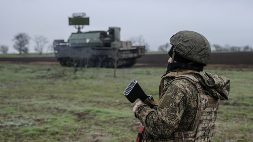 Отражена вражеская атака: силы ПВО перехватили и уничтожили 199 украинских БПЛА над регионами России