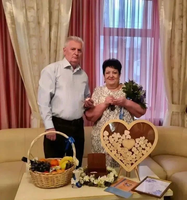 «Сапфировые» юбиляры: супруги Никулины отметили 45 лет вместе #ЛюбовьЧтоКрепчеУгля