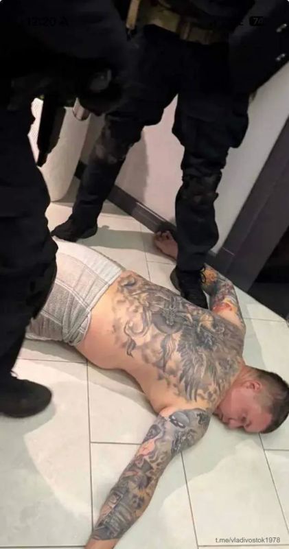 Замглавы Таганрога Егора Долматова задержали по подозрению в получении взятки, сообщили в СК России по Ростовской области