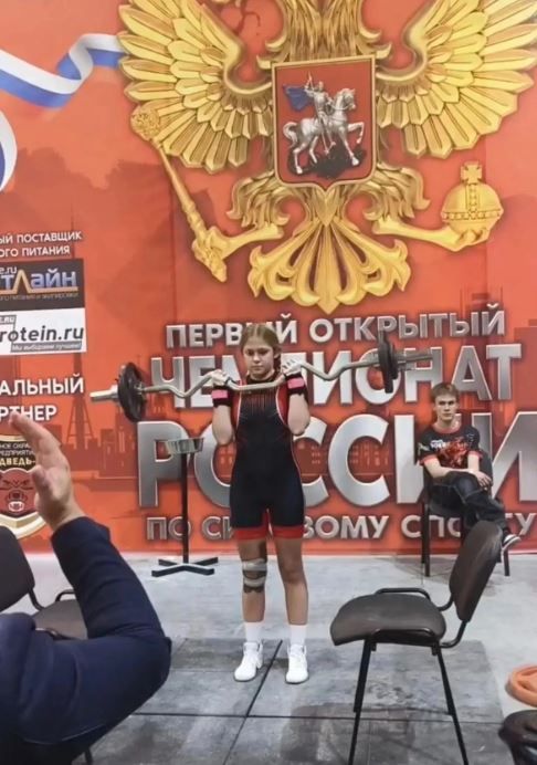 Ростовчане успешно выступили на первом чемпионате и первенстве России по силовому спорту