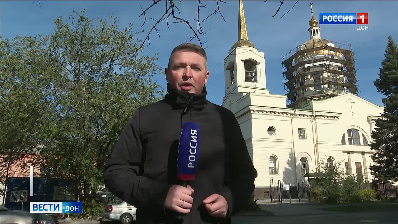 Ростове ремонтируют храм Иоанна Кронштадтского - его еще называют студенческим - из-за соседства с университетом путей сообщения и потому, что до возведения этого здания богослужения проходили в общежитии вуза