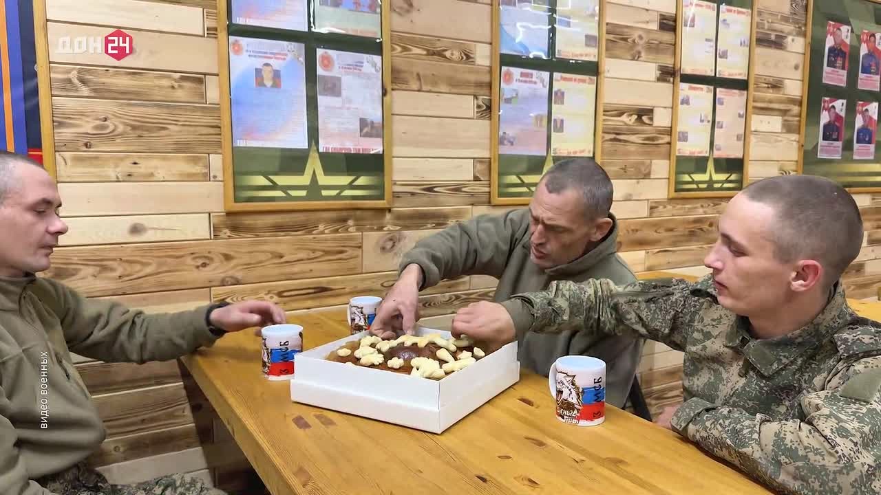 Волонтеры Народного фронта отправили в поддержку бойцов и земляков #ПирогНаЧетвертое